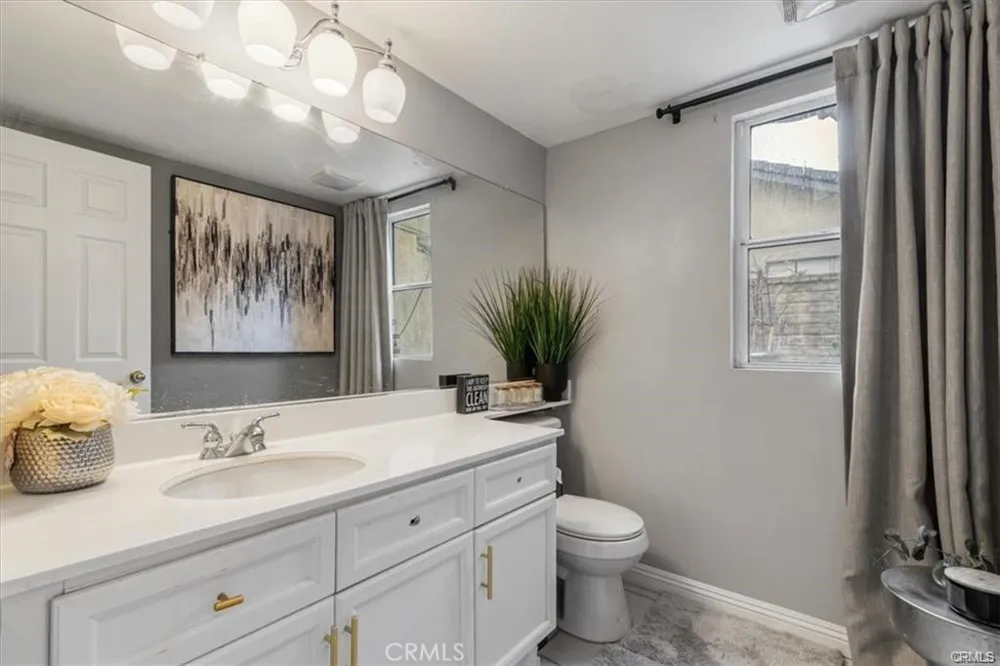 42252 Blueflax Lancaster, CA 93536