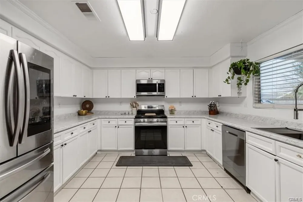 42252 Blueflax Lancaster, CA 93536