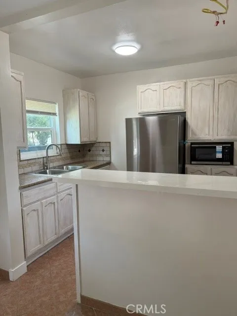 3934 Virginia Lynwood, CA 90262