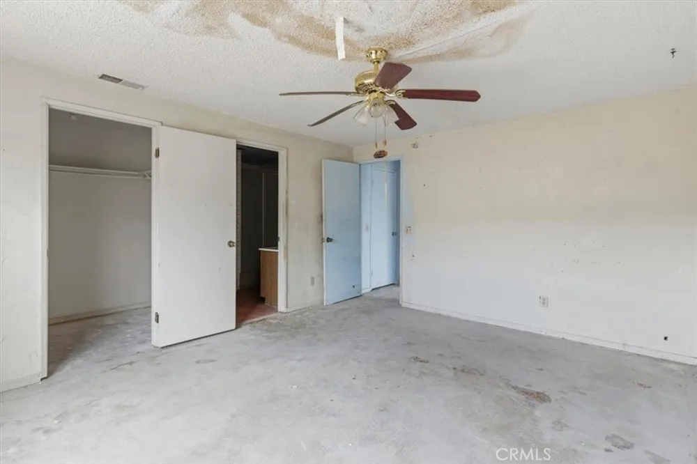 8885 Corto Road Apple Valley, CA 92308