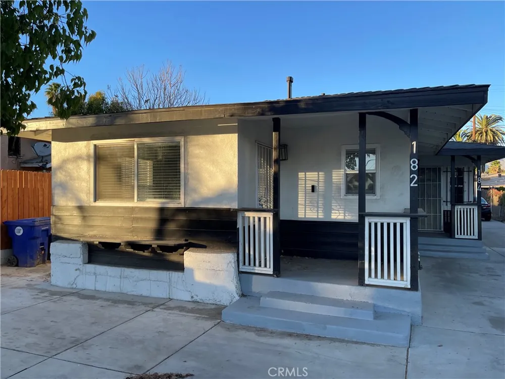 184 E 9th San Bernardino, CA 92410