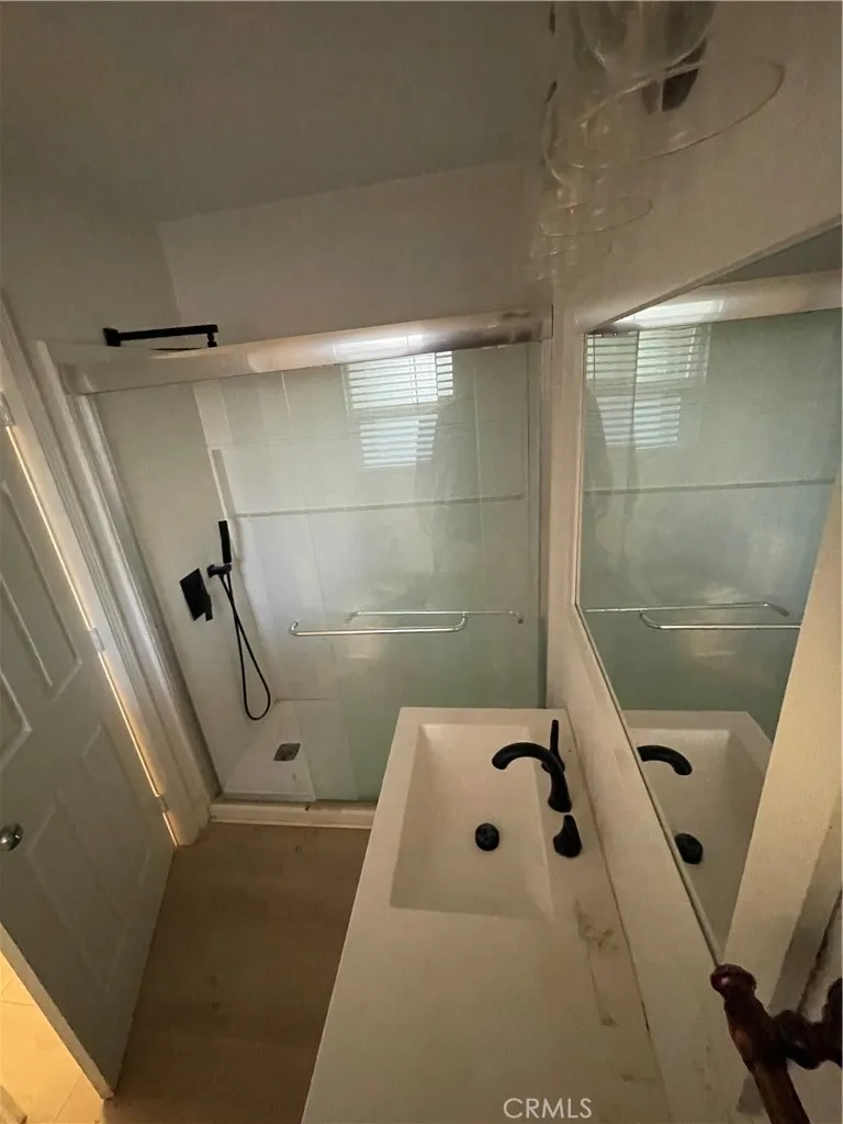 184 E 9th San Bernardino, CA 92410