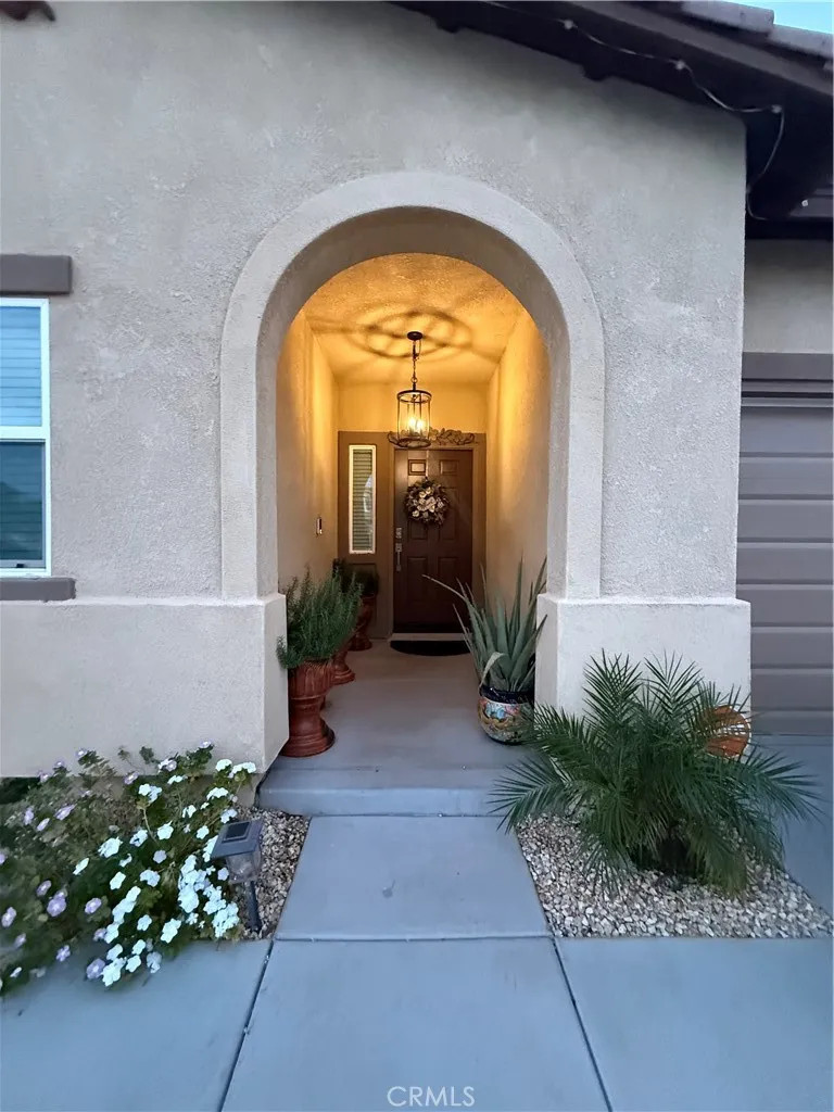 15522 San Francisco Victorville, CA 92394