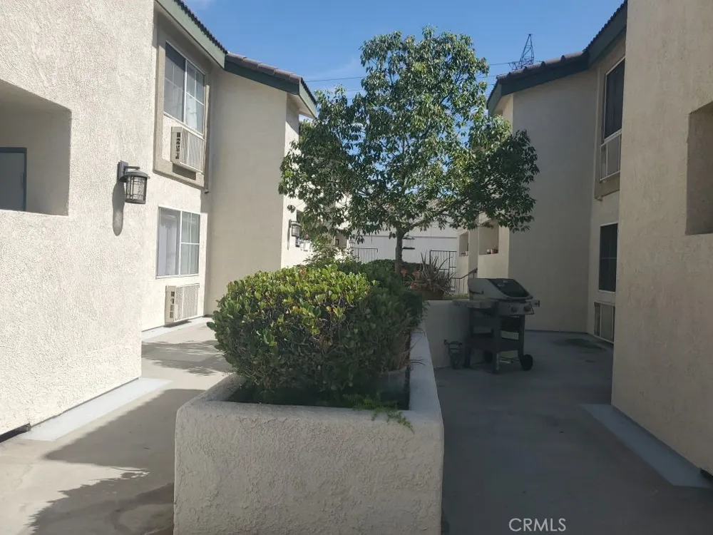 15000 Downey #273 Paramount, CA 90723