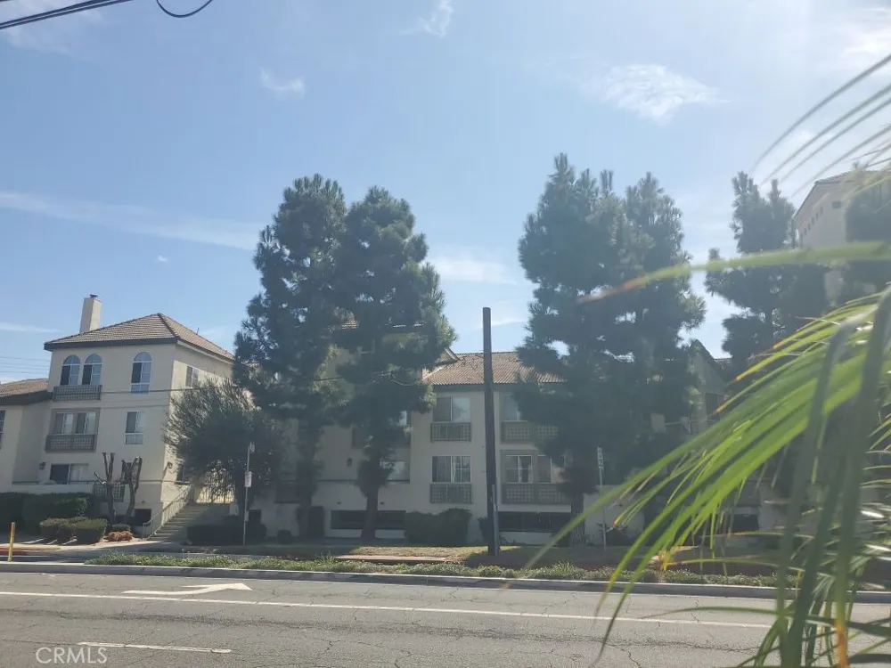 15000 Downey #273 Paramount, CA 90723