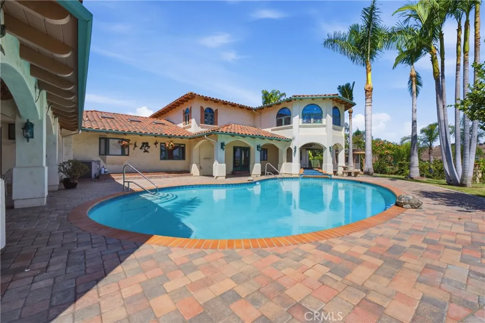 14810 Las Tunas Hacienda Heights, CA 91745