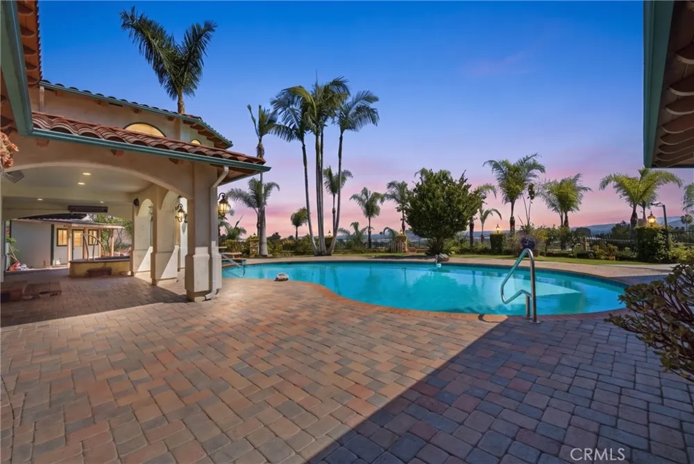 14810 Las Tunas Hacienda Heights, CA 91745