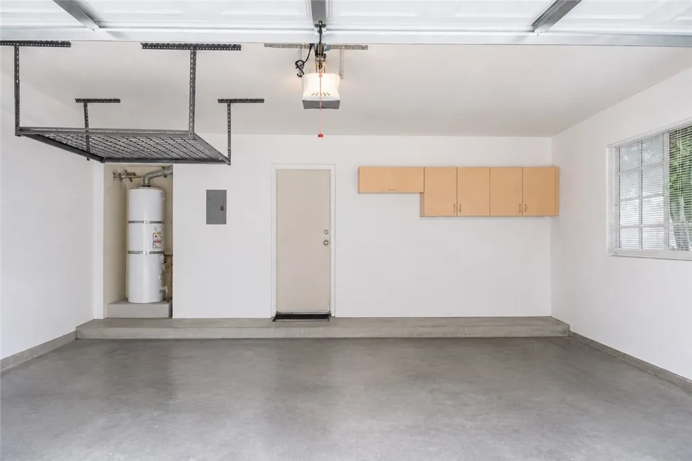 13949 Arthur Avenue #1 Paramount, CA 90723