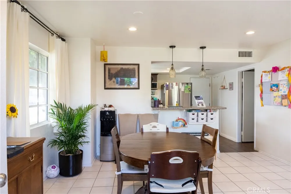 13949 Arthur Avenue #1 Paramount, CA 90723