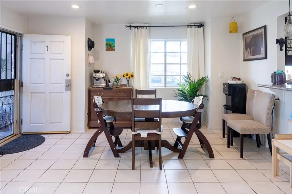 13949 Arthur Avenue #1 Paramount, CA 90723