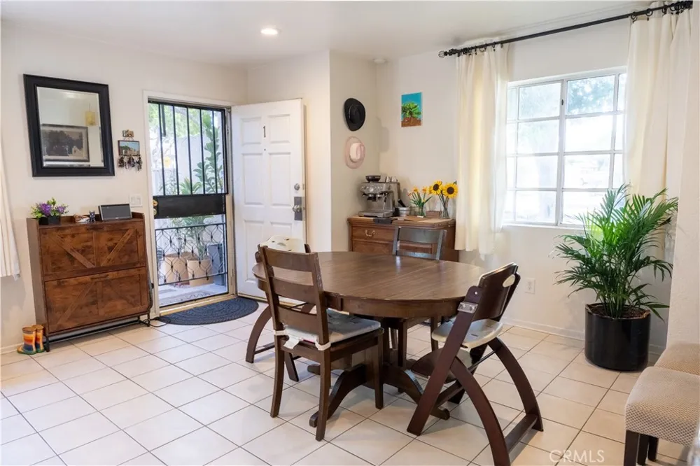 13949 Arthur Avenue #1 Paramount, CA 90723