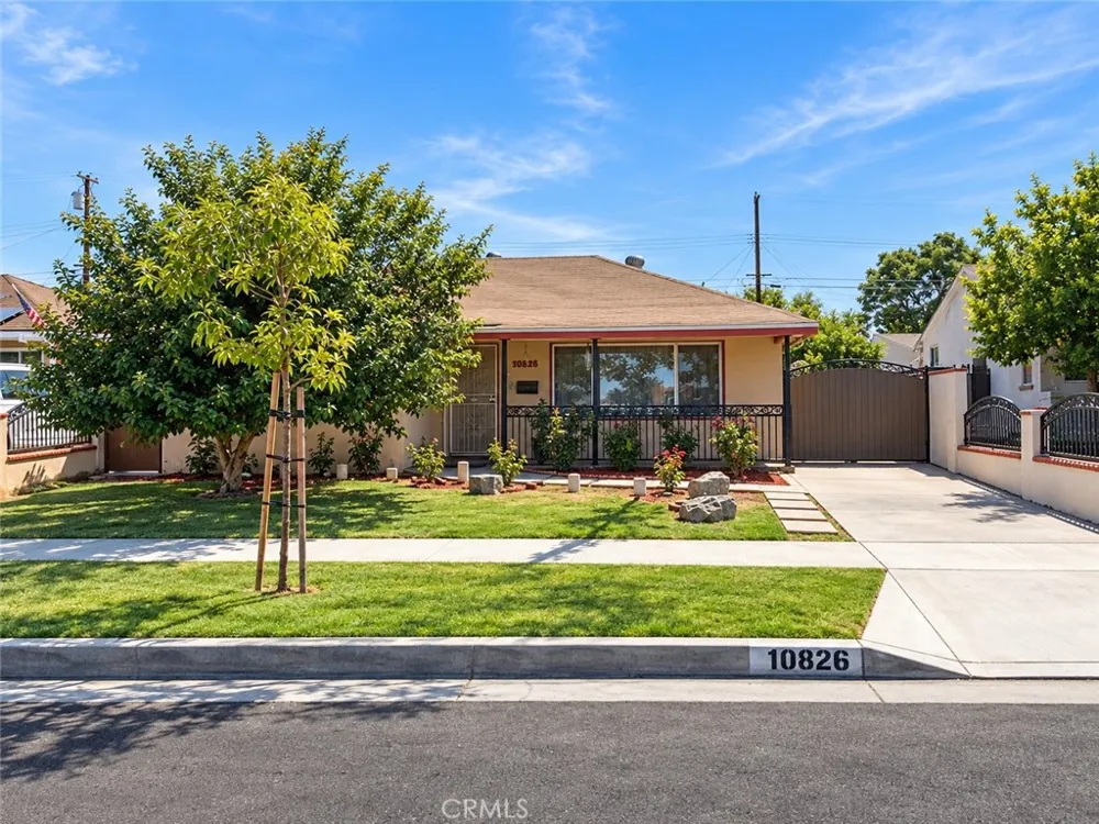 10826 Maidstone Santa Fe Springs, CA 90670