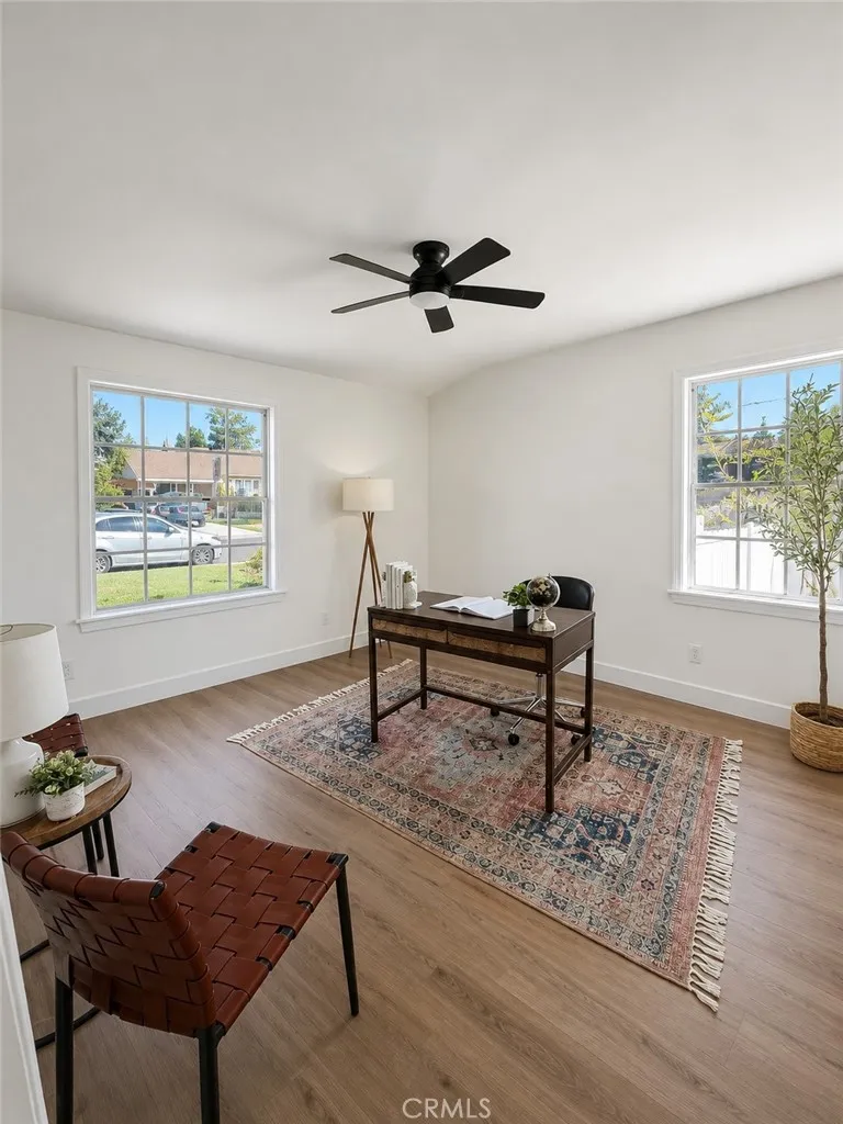 10740 Shellyfield Downey, CA 90241