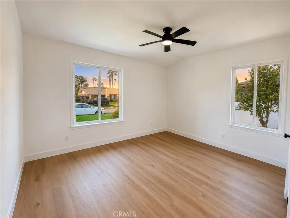 10740 Shellyfield Downey, CA 90241