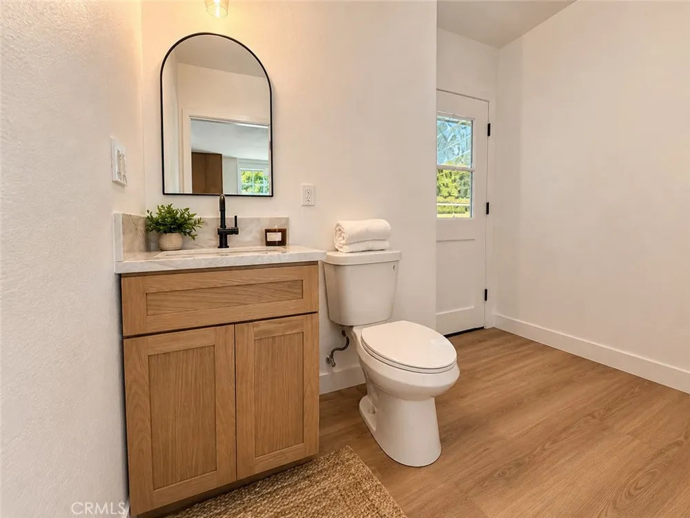 10740 Shellyfield Downey, CA 90241