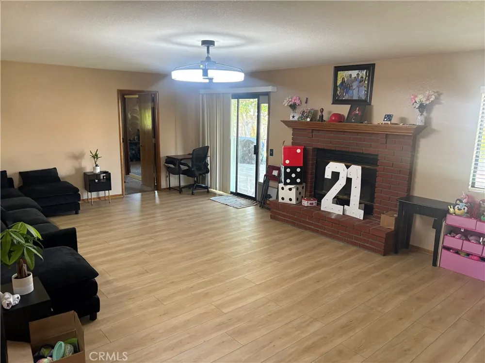 4050 Bordeaux Lane Hemet, CA 92544