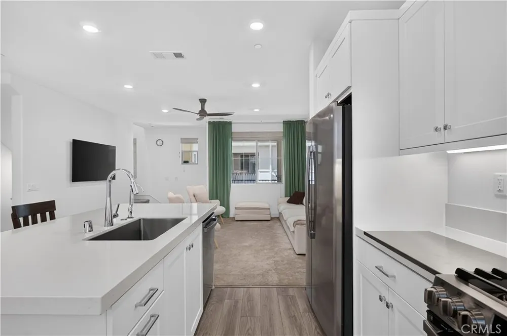 511 Tamarind Way #E West Covina, CA 91791