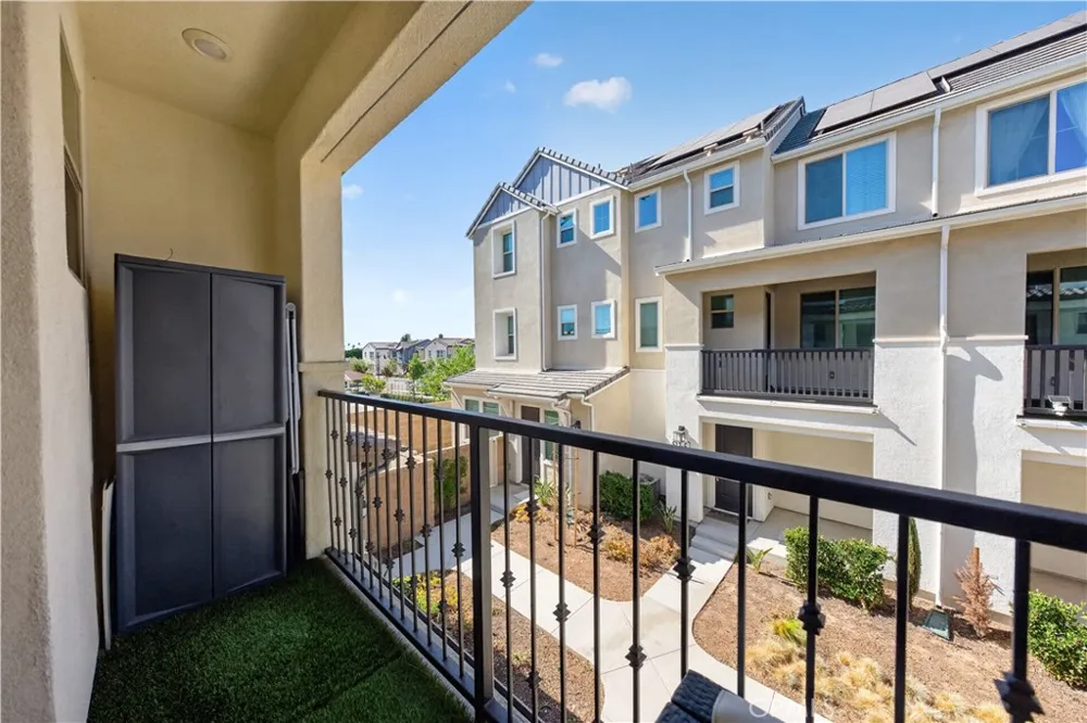 511 Tamarind Way #E West Covina, CA 91791