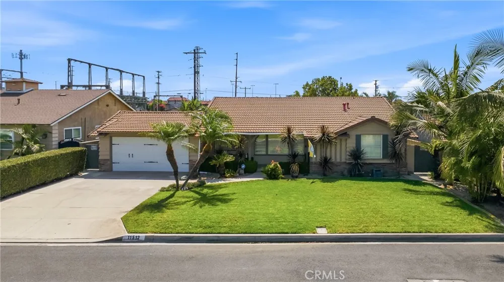 11512 Samoline Downey, CA 90241