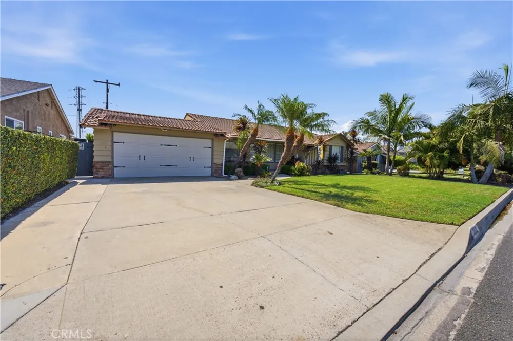 11512 Samoline Downey, CA 90241