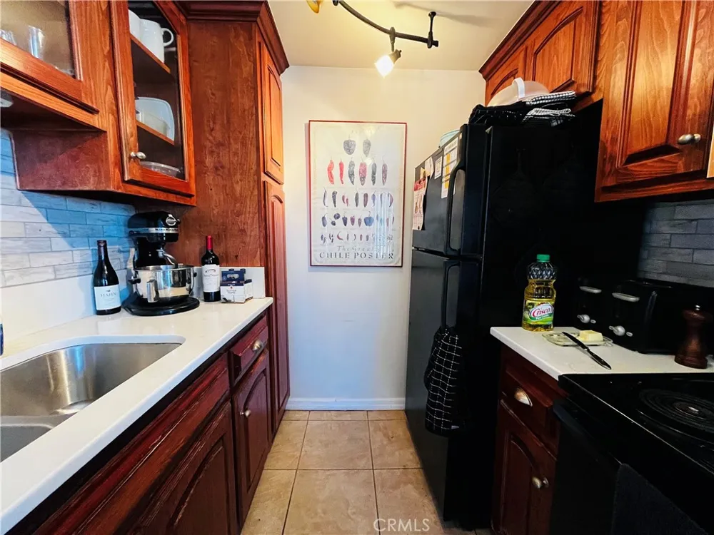 230 Linden Avenue #504 Long Beach, CA 90802