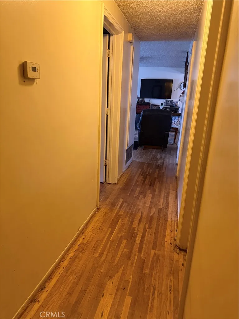 11823 Basye El Monte, CA 91732