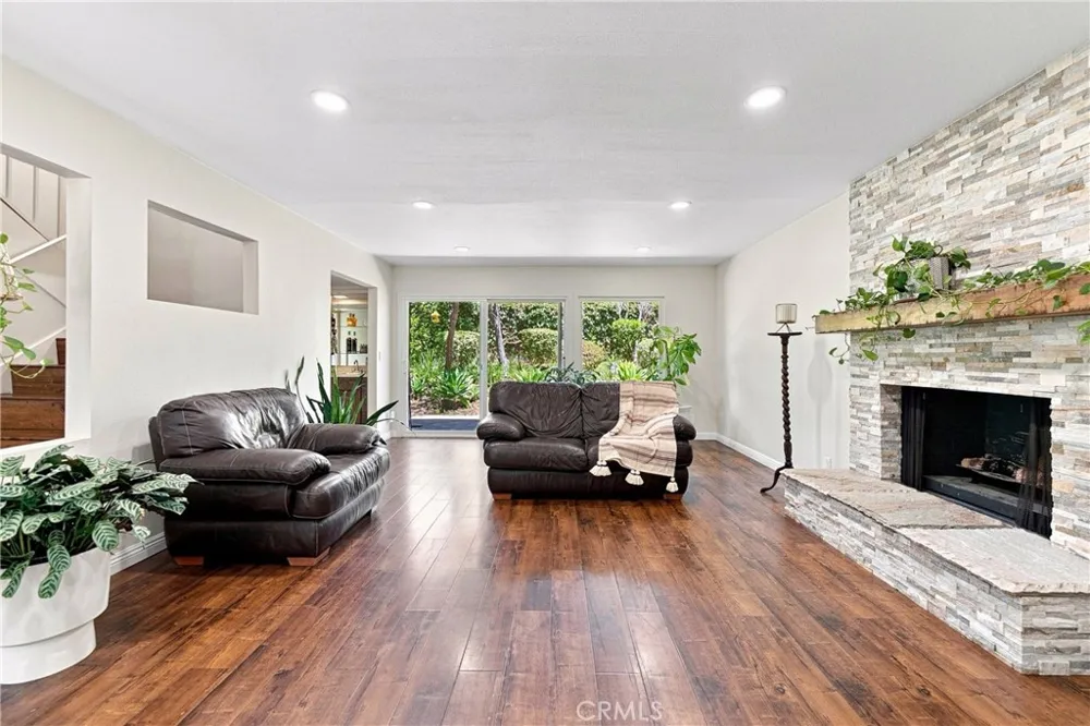 9415 Friendly Woods Whittier, CA 90605