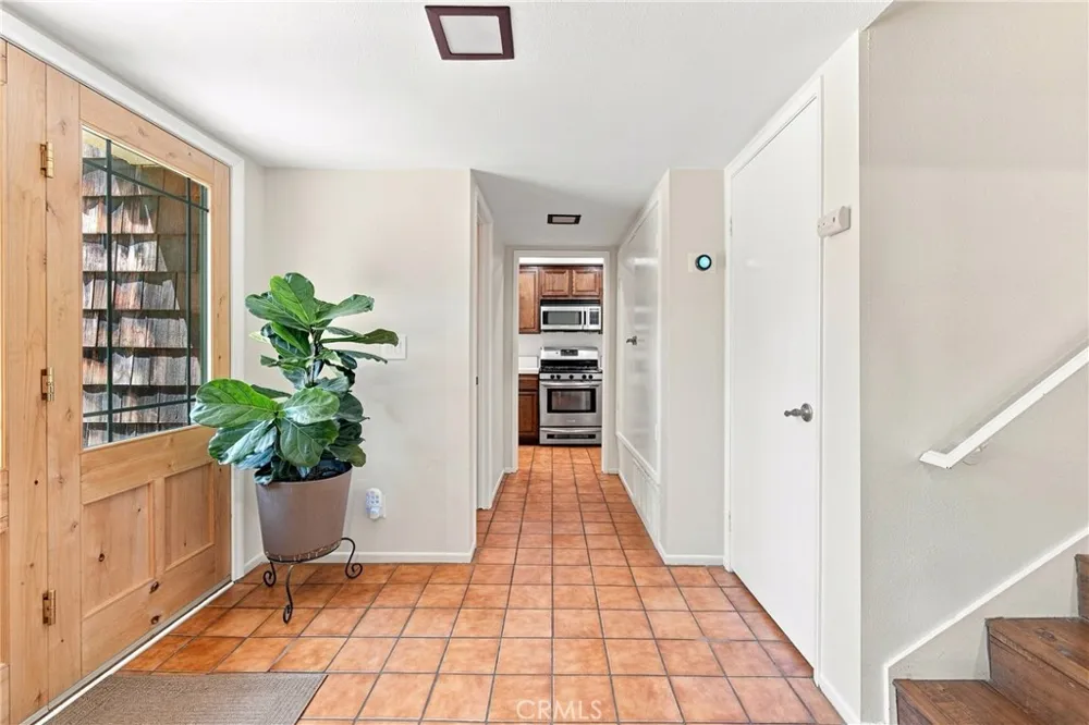 9415 Friendly Woods Whittier, CA 90605