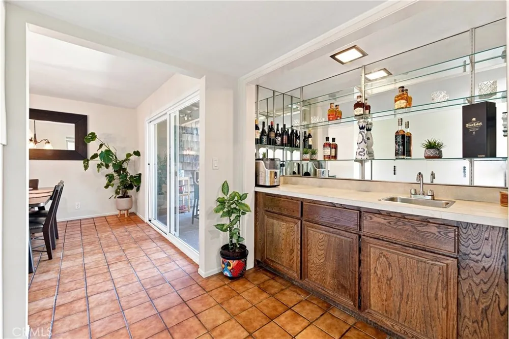 9415 Friendly Woods Whittier, CA 90605
