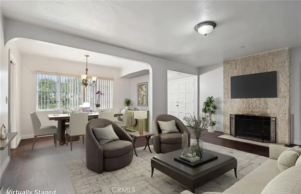 12636 Glynn Downey, CA 90242