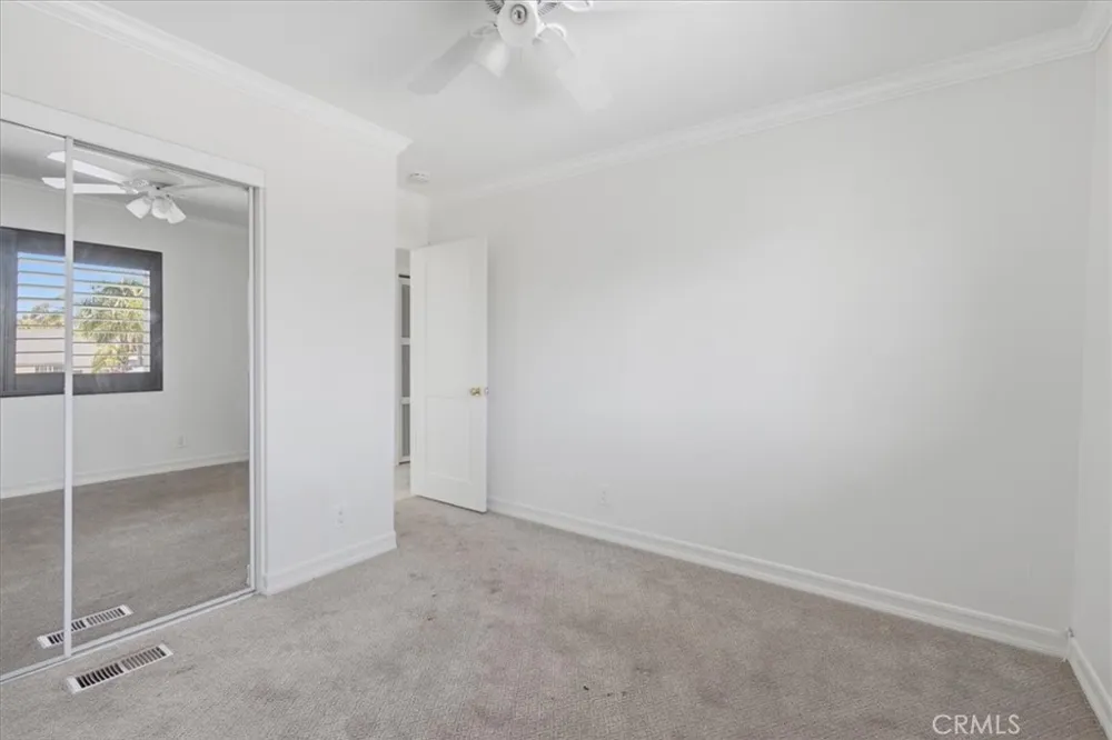 23161 Tulip Lake Forest, CA 92630