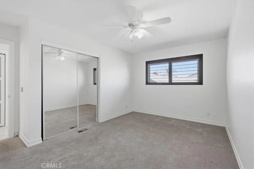 23161 Tulip Lake Forest, CA 92630