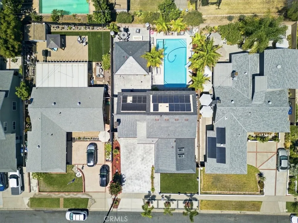 23161 Tulip Lake Forest, CA 92630
