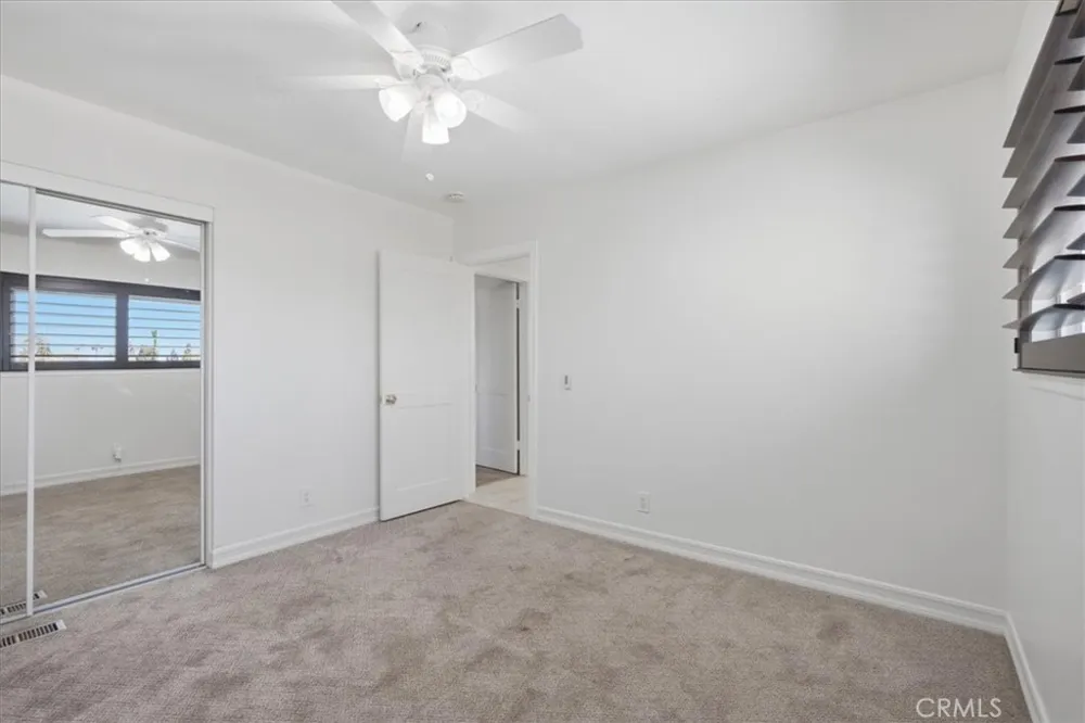 23161 Tulip Lake Forest, CA 92630