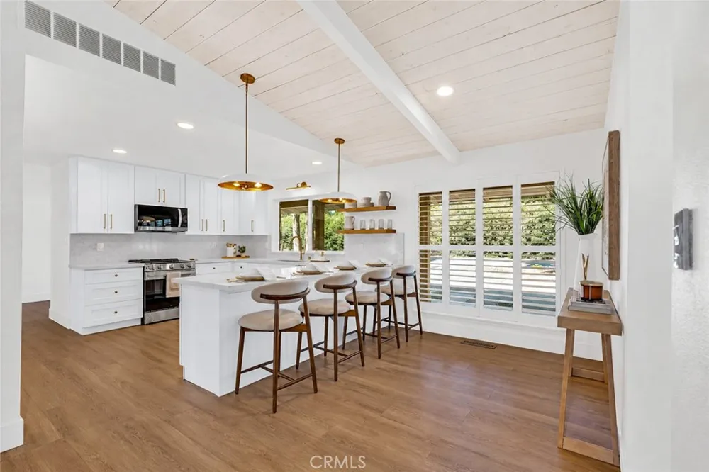 1335 S Waverly Fresno, CA 93727