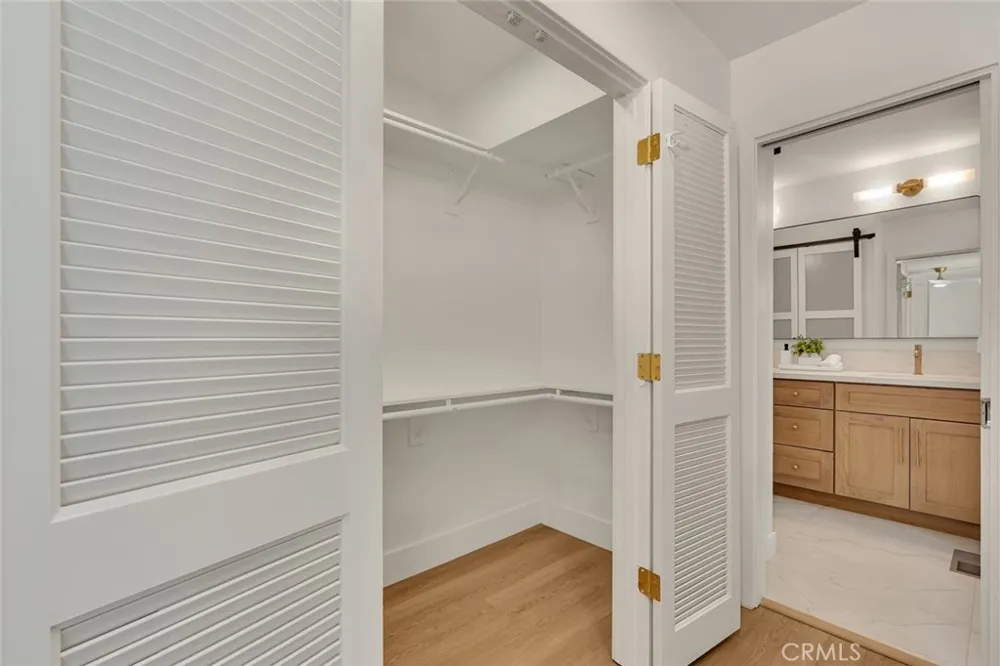 1335 S Waverly Fresno, CA 93727