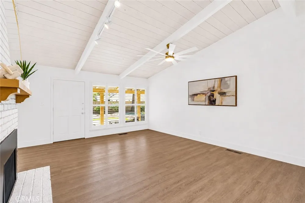 1335 S Waverly Fresno, CA 93727