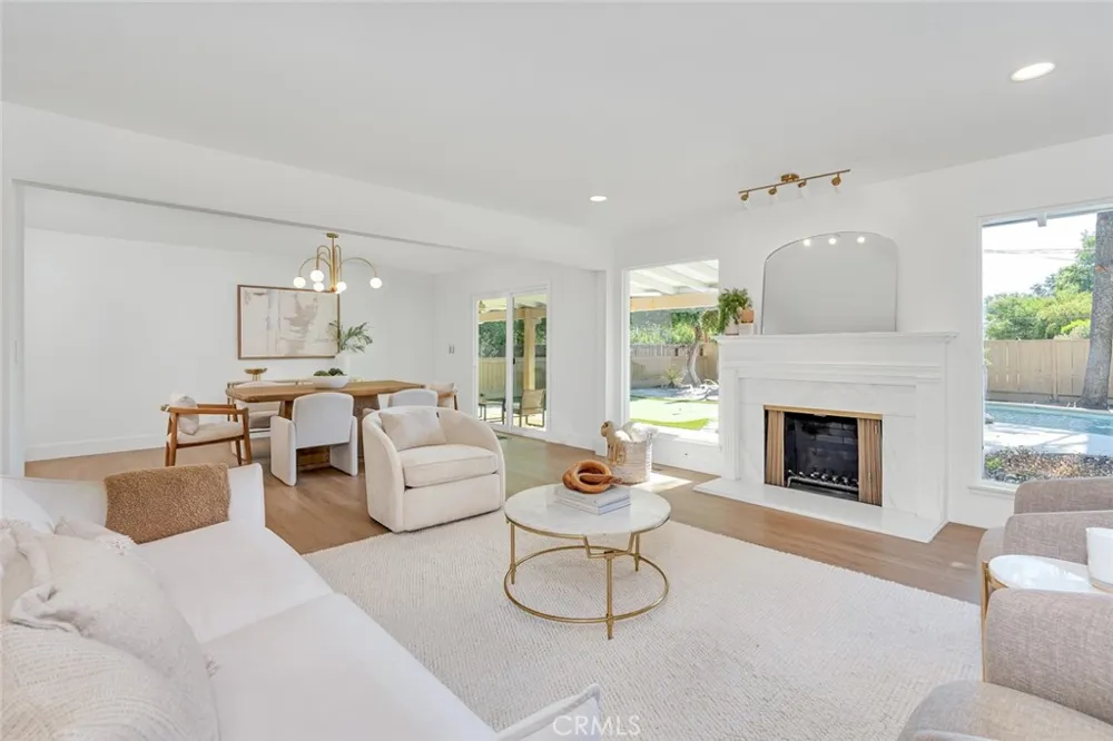 1335 S Waverly Fresno, CA 93727