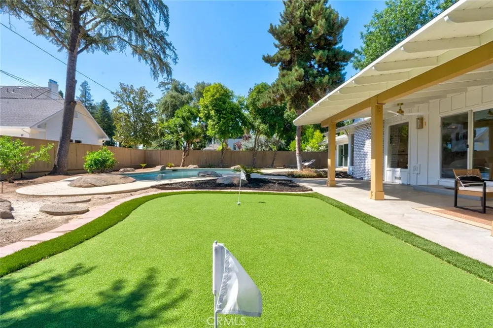 1335 S Waverly Fresno, CA 93727