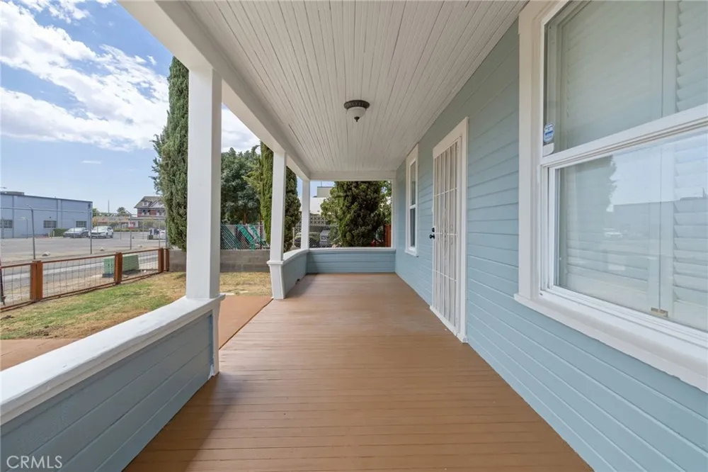 112 Irwin Court Hanford, CA 93230