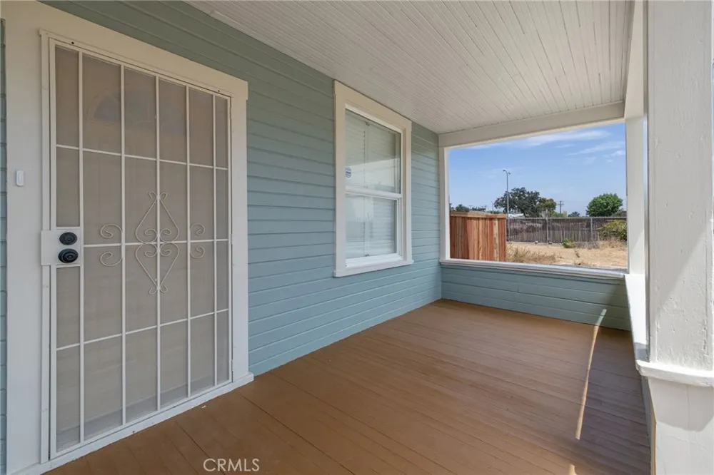 112 Irwin Court Hanford, CA 93230