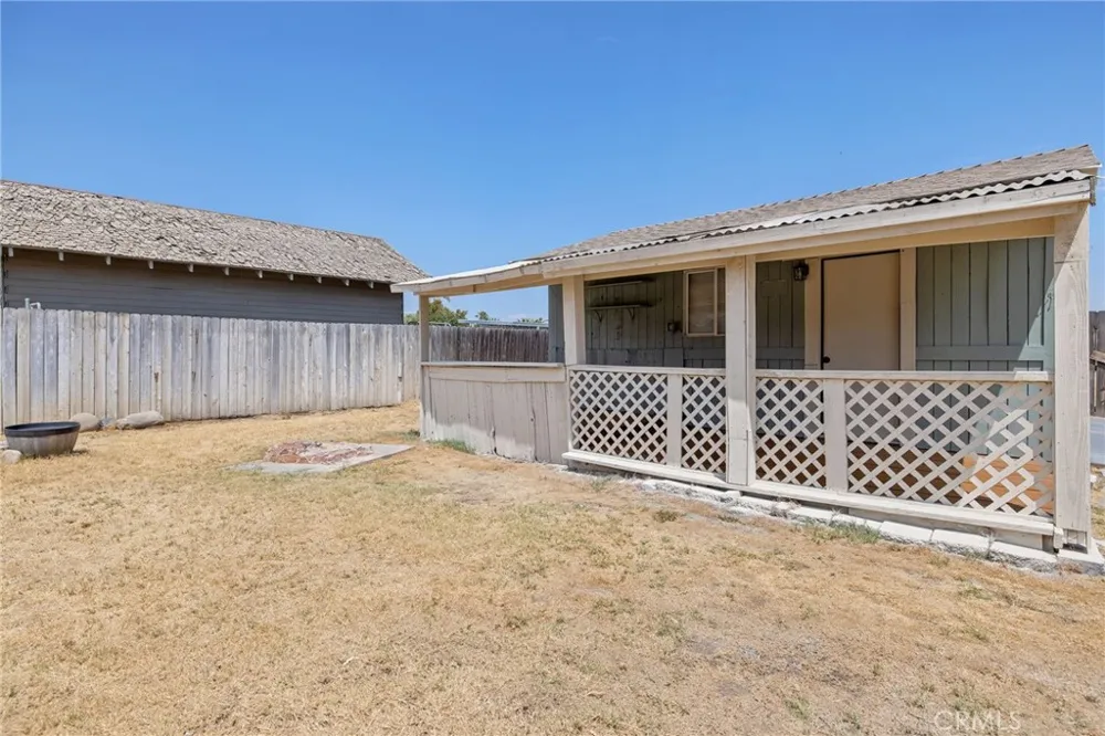 112 Irwin Court Hanford, CA 93230