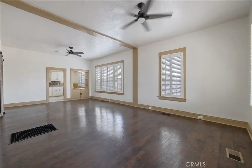 112 Irwin Court Hanford, CA 93230