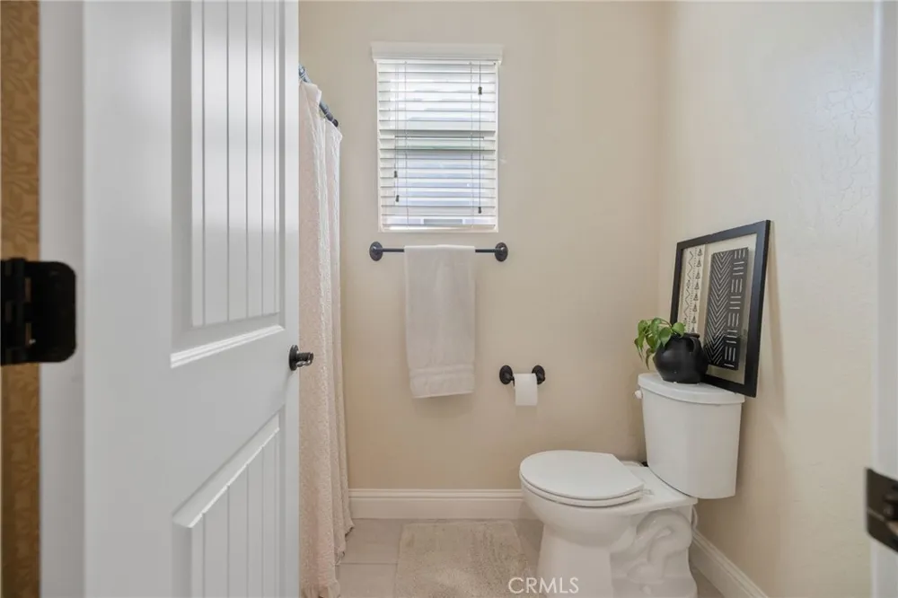 3036 Keats Avenue Clovis, CA 93619