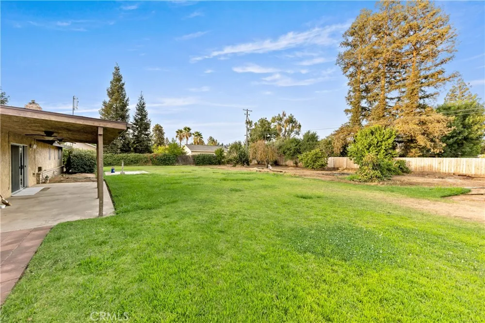 12165 Caron Madera, CA 93636