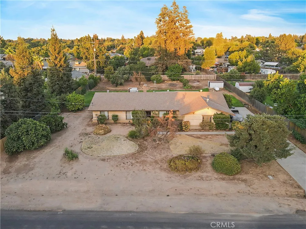 12165 Caron Madera, CA 93636