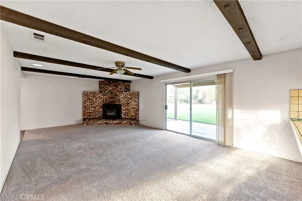 12165 Caron Madera, CA 93636