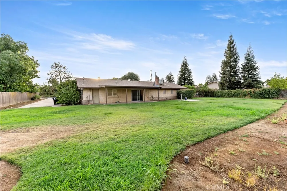 12165 Caron Madera, CA 93636