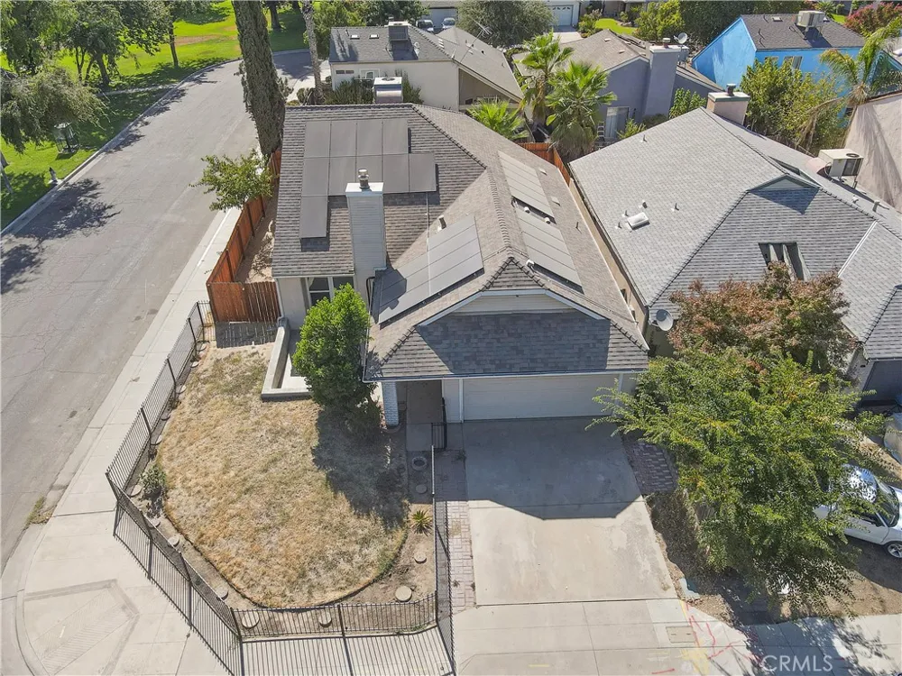 2521 Selland Avenue Fresno, CA 93722