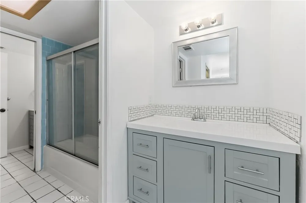 2521 Selland Avenue Fresno, CA 93722